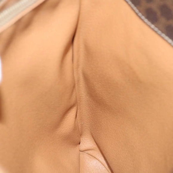 Celine bucket tote with bi fold wallet this is a steal - Picture 10 of 16